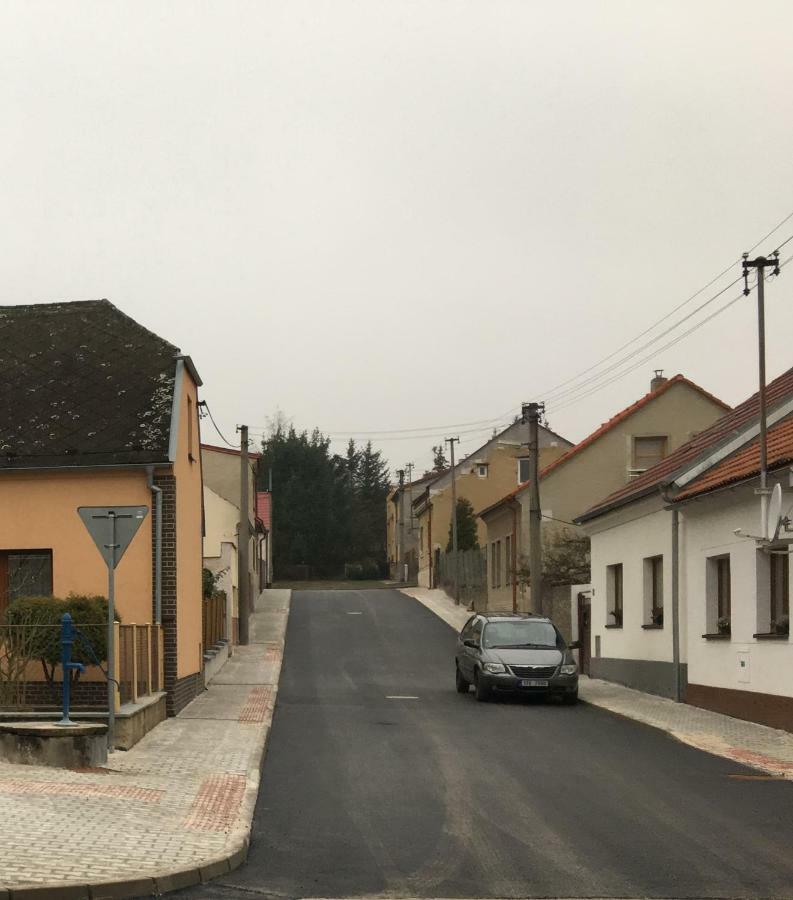 Podkrovi S Koupelnou Svinarov Екстериор снимка